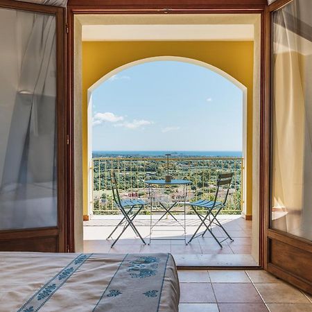 La Pavoncella Pula Apartment Luaran gambar